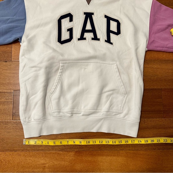GAP hoodie - Picture 6 of 6